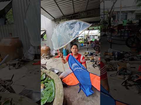 Tại sao con khóc ?