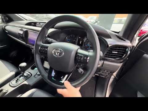 Toyota Hilux 2.8 Invincible Auto Fully Loaded - Image 2