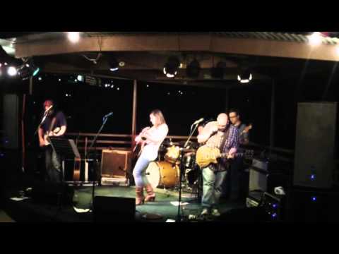 Juke Joint Sandinistas - Runaway Train