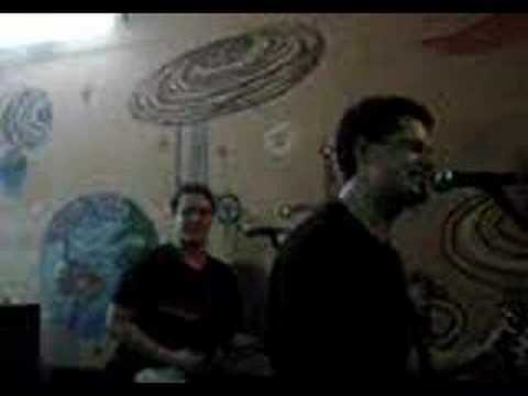 Uns Dias (Expresso do Oriente) video