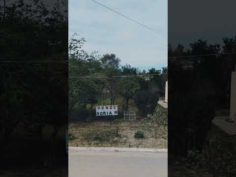 Tio Pujio, terreno calle Cordoba y ferrocarril (vias) 17,5x18,5mts . Venta. Exc ubicación!