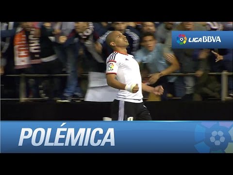 Polémica: Gol de Feghouli (2-0) en el Valencia CF - Levante UD, en fuera de juego