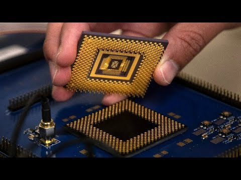 𝗤𝘂𝗮𝗻𝘁𝘂𝗺 𝗖𝗼𝗺𝗽𝘂𝘁𝗶𝗻𝗴 𝗠𝗲𝗺𝗿𝗶𝘀𝘁𝗼𝗿 𝗧𝗼 𝗨𝗻𝗹𝗼𝗰𝗸 𝗔𝗜 | 𝗡𝗲𝘄 𝗔𝗜 𝗗𝗲𝘀𝗶𝗴𝗻𝘀 𝗛𝘆𝗽𝗲𝗿𝘀𝗼𝗻𝗶𝗰 𝗠𝗶𝘀𝘀𝗶𝗹𝗲 𝗪𝗶𝘁𝗵𝗼𝘂𝘁 𝗛𝘂𝗺𝗮𝗻𝘀