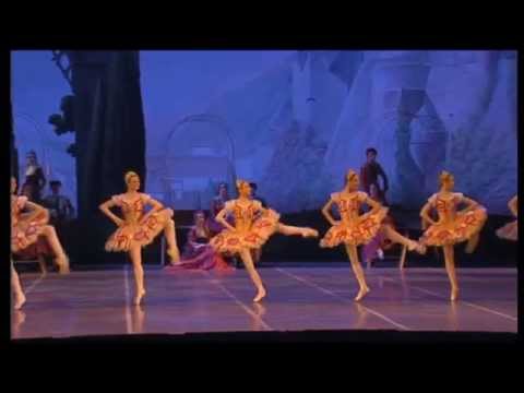 Don Quichotte - Entrée du Pas de deux (Acte III Tableau II)