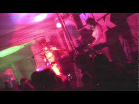 Mergel Kratzer - Satisfy (Isotop Releaseparty 2009.11.06)