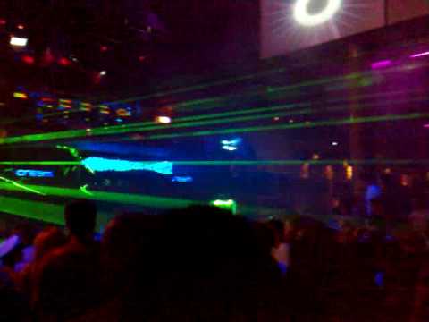 Gareth Wynn plays unknown Faithless remix @ Creams closing party, Amnesia, Ibiza 2009.mp4