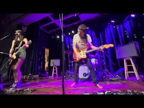 Tropical Fuck Storm cover Bee Gee's "Stayin' Alive" (Somerville, MA)