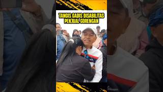 Download lagu CRYING GIRL WITH DISABILITIES WHO SELL FRIED FOODS IN THE HUGS OF DEDI MULYADI #kdm #kangdedimuly... mp3