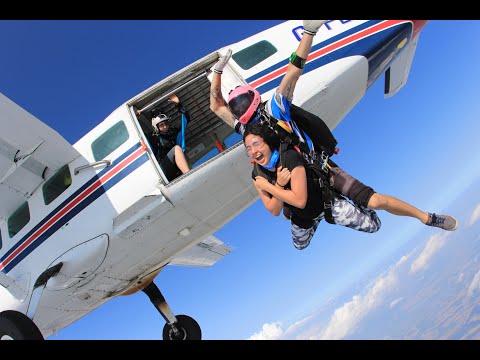 Tandem Skydiving at Skydive Langar: Promo Video