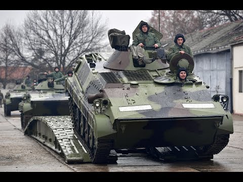 Ministar Vulin i general Mojsilović u poseti jedinicama Vojske Srbije u Bačkoj Topoli