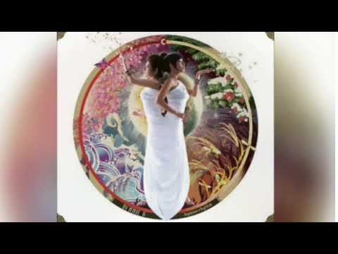 download lagu mp3 mp4 Happy Drive, download lagu Happy Drive gratis, unduh video klip Happy Drive