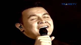 Download lagu Tulus - Nada Nada Cinta @ Rossa The Journey Of 21 Dazzling Years mp3
