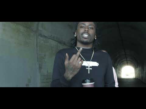 Tizzy B - Inna’ Booth (Official Music Video)