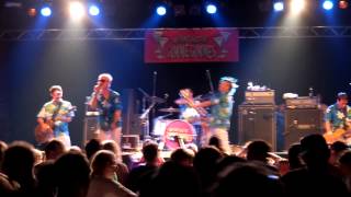 -21- Nobody Does It Better - Me First And The Gimme Gimmes (Live@ Würzburg 21.08.2012)