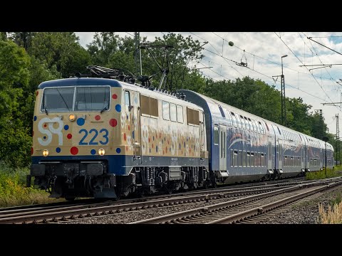 9 Euro Ticket Verstärker (München-Ulm)  mit Smartrail 111 223 zieht durch Neuoffingen und retour