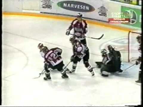 Ervins Mustukovs in KHL game vs. CSKA! Dinamo