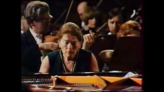 Annie Fischer plays Mozart: Klavierkonzert C-dur