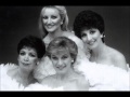 The Chordettes - Mr. Sandman 