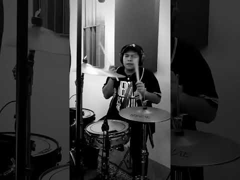 Recording Drums w/ Kwalik Mega - Smoke’s #drums #liverecording #recording #smoke