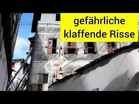 Putzrisse, sehr gefährliche klaffende Risse in der Wand im Mauerwerk, Rissgutachter