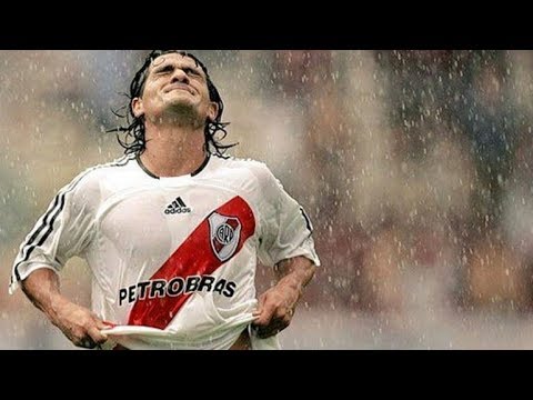 La increible historia de ARIEL ARNALDO ORTEGA, "El rey de la gambeta"