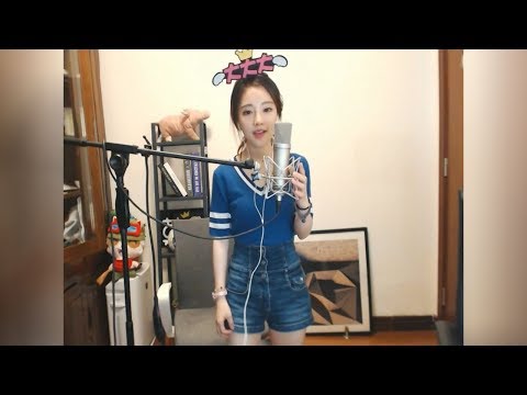 冯提莫翻唱刘若英《后来》 (English subtitles)