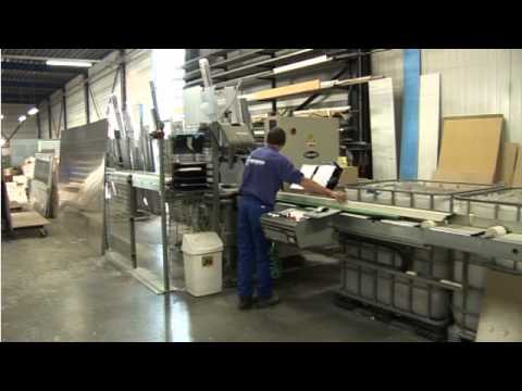 ABK Systems maakt ramen en deuren op maat. (Power4kmo)