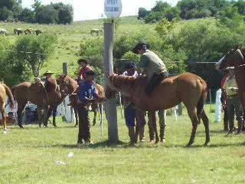 "A Paso Casildo": Polca - Homenaje del Grupo de Todos