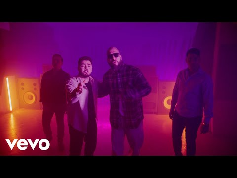 La Arrolladora Banda El Limón De René Camacho, Dharius - Para Olvidarme De Tus Besos