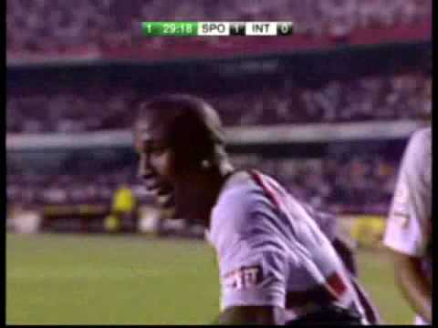 Gol de Borges Contra o Internacional - 02/11/2008