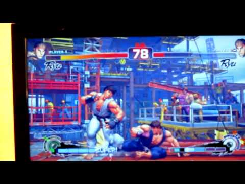 Fane (Ryu) vs Gatsu (Blue Ryu) - Battlekon SSF4 Tourney @ Otaku Festival 2011