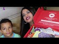 Love With Food Unboxing Tasting