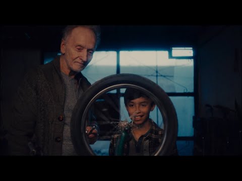 John fixes Carlos's bike - Saw X (2023) Clip
