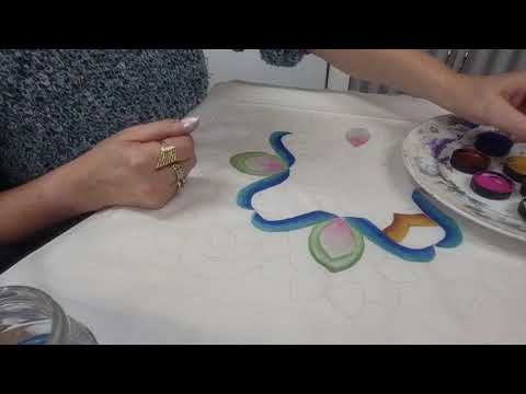 DEMONSTRATION OF LUMIER PAINTS ON FABRIC