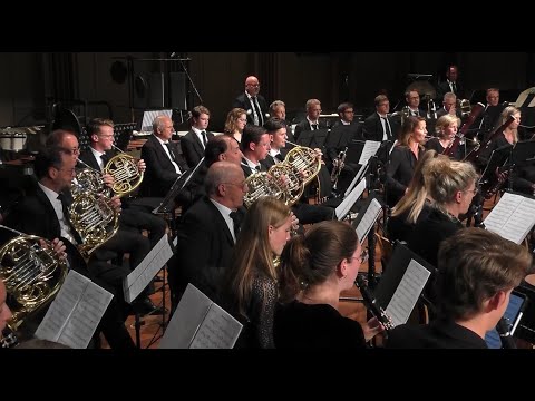 Suite from Der Rosenkavalier – Richard Strauss | St. Michael Thorn Wind Orchestra (live)