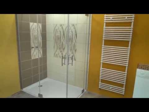 Badezimmer mit Lehmputzwänden und Kalkfarben