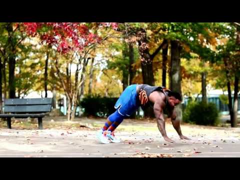 Chadoy Leon   Crazy Extreme Push Ups