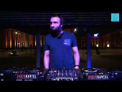 The Blue Oyster: Autentyk / 01.04 / 19 - 20