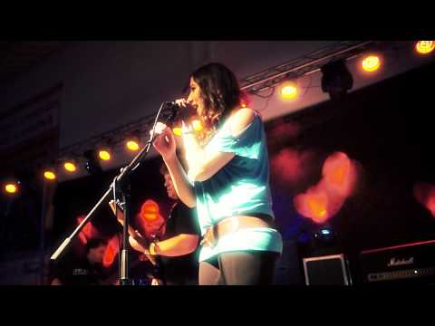 DESIGN - Pláč spálí smích - Live at Czech PowerFest 2012