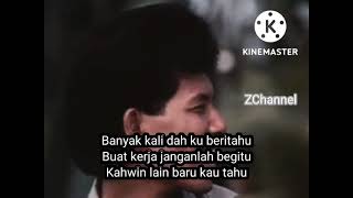 Download lagu Tengok-tengok Salih Yaacob (Jenaka) (Lirik) 2022 mp3 Download lagu Tengok-tengok Salih Yaacob (Jenaka) (Lirik) 2022 mp3