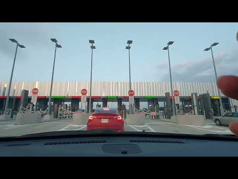 CROSSING NIAGARA FALLS-CANADA-USA BORDER BY CAR#traveltips