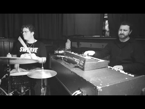 Otis Grove: Big Skinny [4K] 2016-03-05 - Somerville, MA