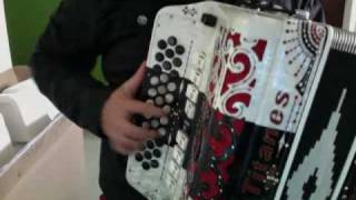 Alex Gonzalez - Necesito Mas De Ti de Duelo