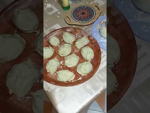Русский ужин в алжирской семье. Манты с тыквой #algeria #travel #рецепты #еда #жизньвалжире