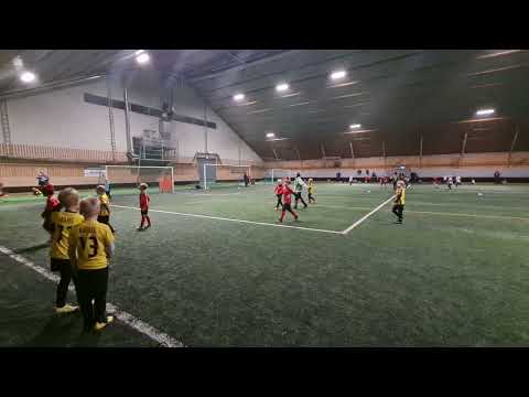EPS U8/P14 Punainen - FC Honka Keltainen K