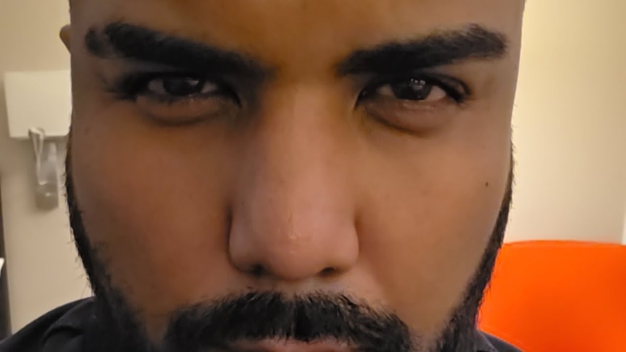 El DoQmentalista en vivo desde el hotel 3