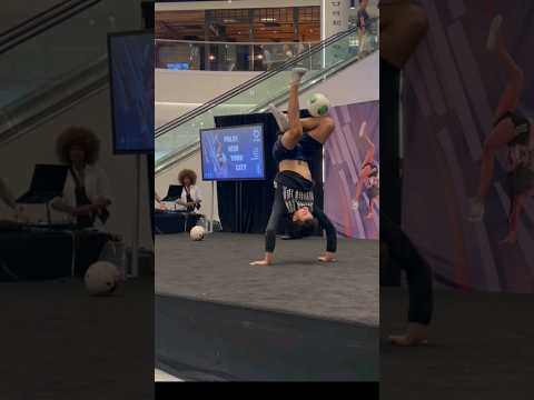 Pat Shaw at Pulse NYC 🤙🏼 #freestylefootball