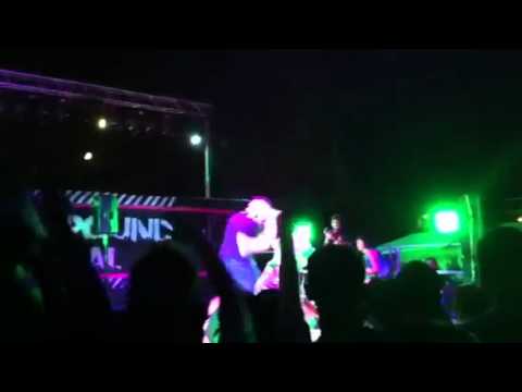 Daniele Vit feat. Primo - Sorridente  Live Ladispoli (Rm)