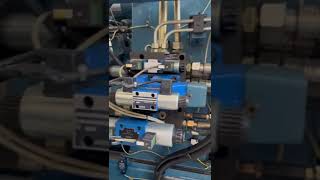 Injetora Marca Romi 300 R - Vídeo