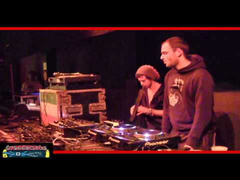 KINGSTEP SOUND ft irie ilodica - stepping up into di melodica vibes pt17 @ beljam night cactus 2012